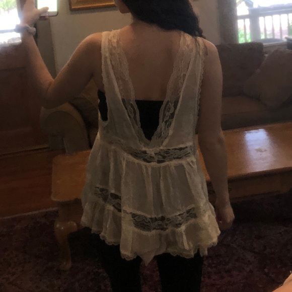 ❌FREE PEOPLE Silky Lace Cream Top - Picture 7 of 7